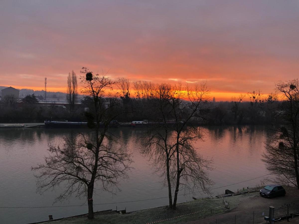 Ambiance Seine, Appartement Sympatique En Bord De Seine - Cygne Thomery Esterno foto